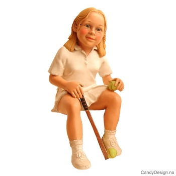 Tennis barn figur - Pike i hvitt